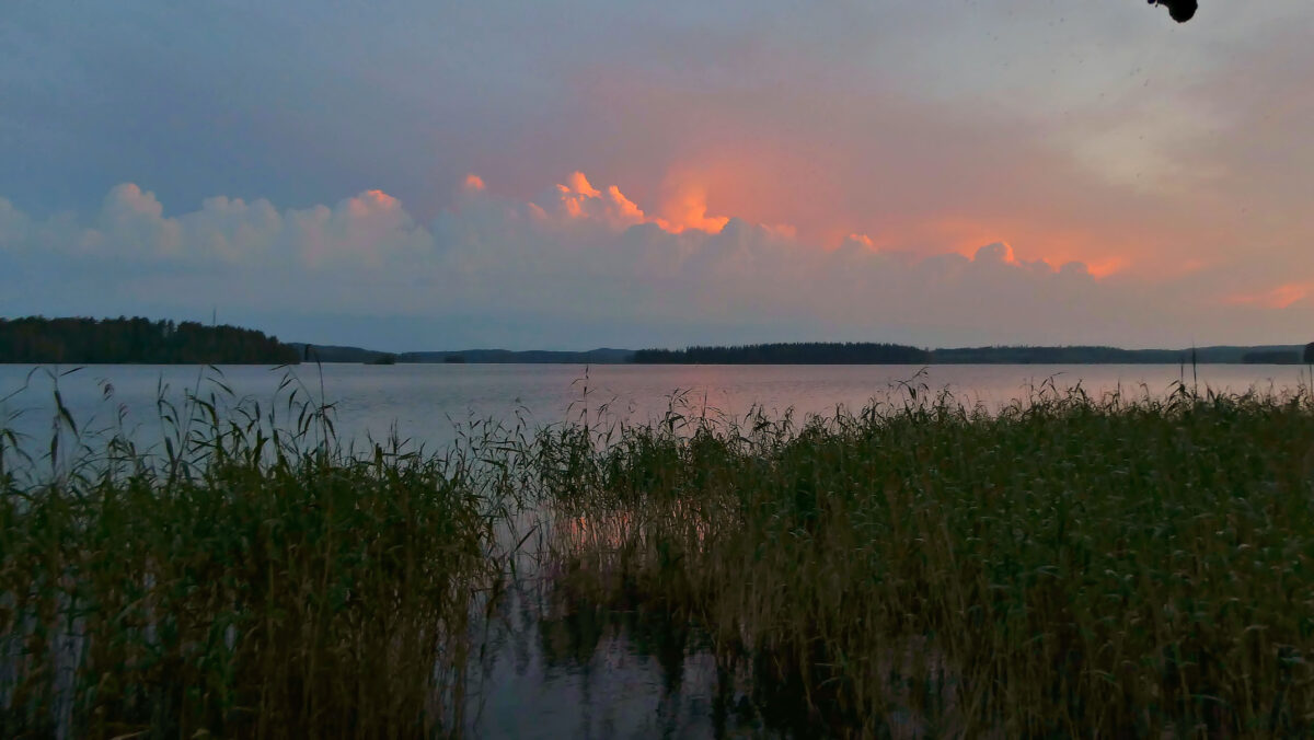 nächtliche Gewitterwolken